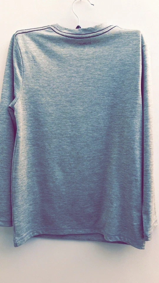 Adidas Camiseta de Baloncesto Manga Larga Gris y Naranja #Ropa Infantil Foto 3 de 4