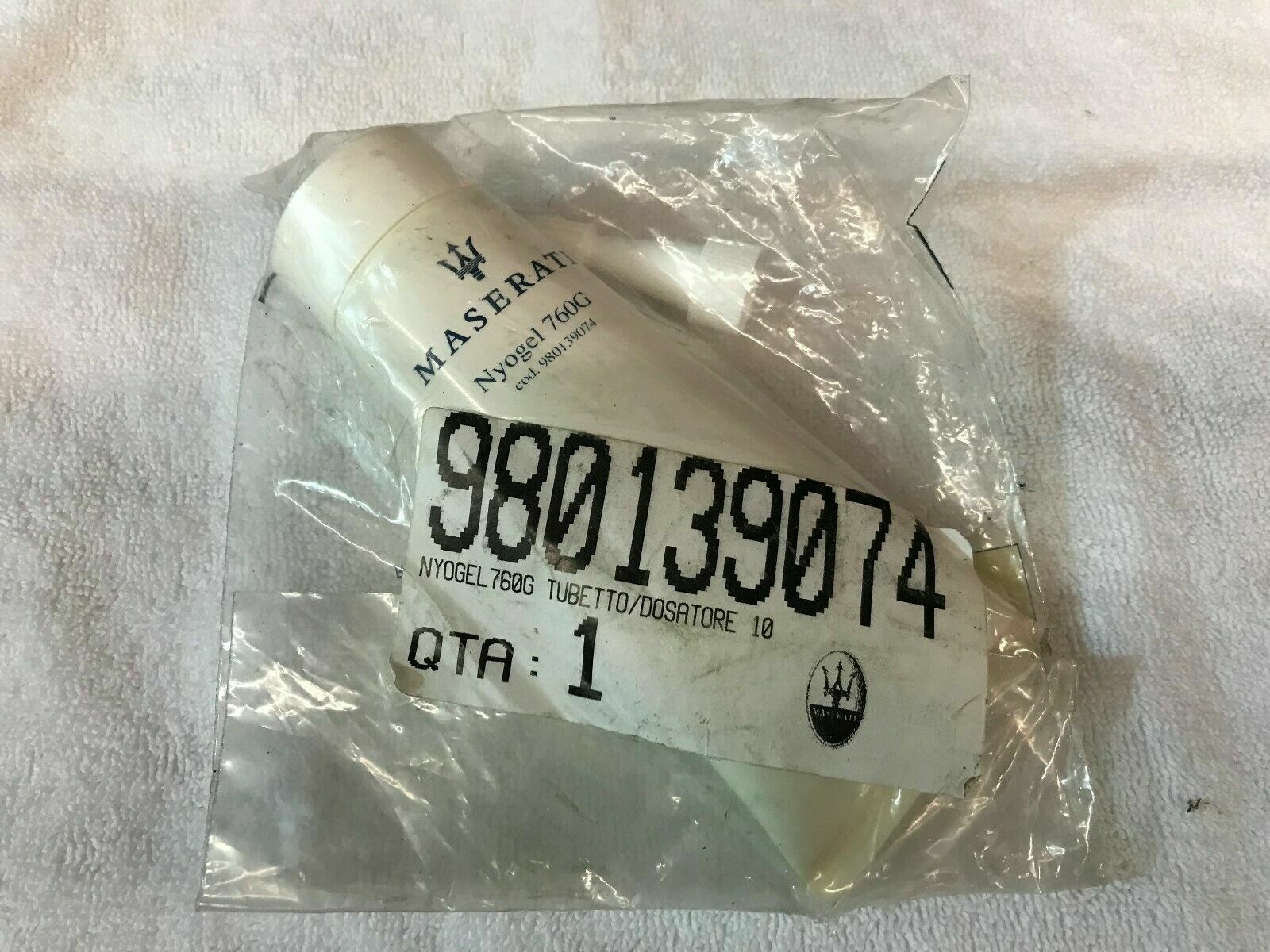 MASERATI NYO GEL NYOGEL TUBE DISPENSER 760G OEM 980139074