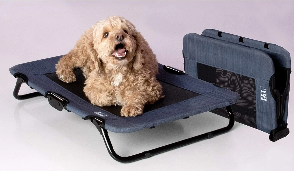 Tear resistant dog shop bed