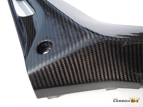 YAMAHA YZFR125 >2018 CARBON SIDE FAIRING INFILL PANELS TWILL GLOSS WEAVE FIBRE - Picture 2 of 5