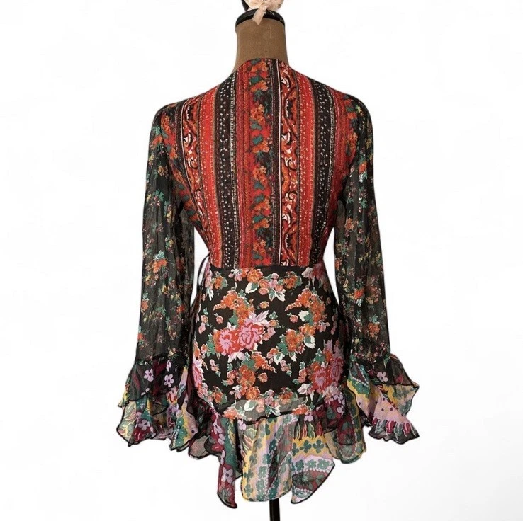 Blusa envolvente floral Free People retro de gasa manga larga talla pequeña Foto 2 de 4