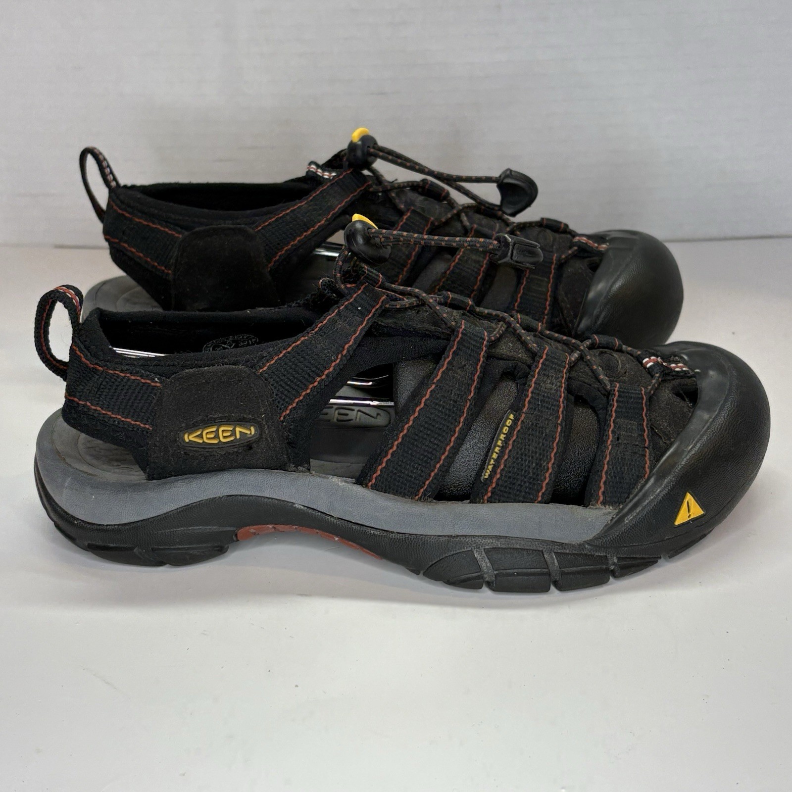 Sandali Keen Newport H2 donna taglia 6 pelle nero impermeabili