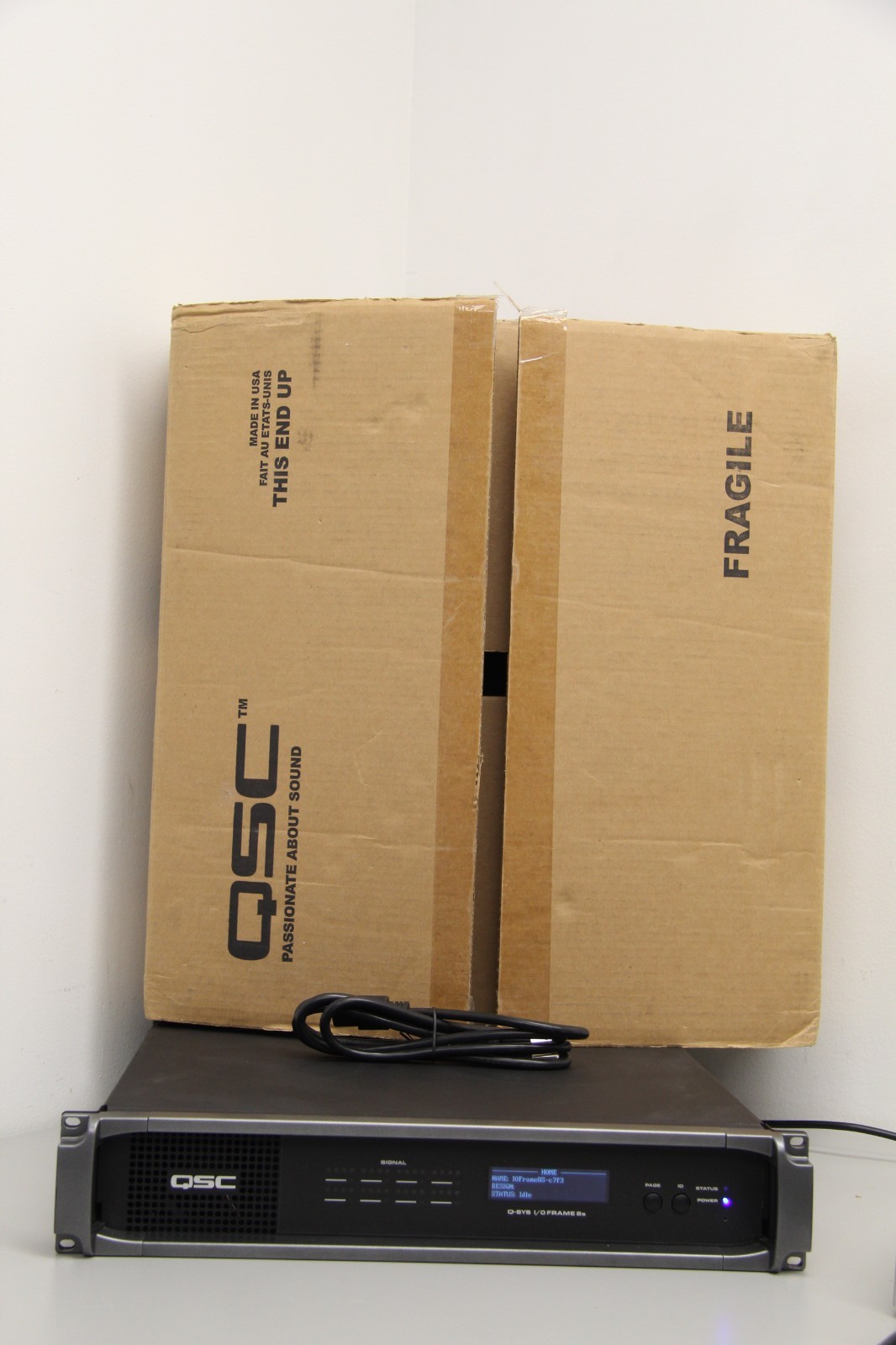 New Open Box QSC Q-SYS I/O Frame 8s Integrated System Platform 8 Cards Installed