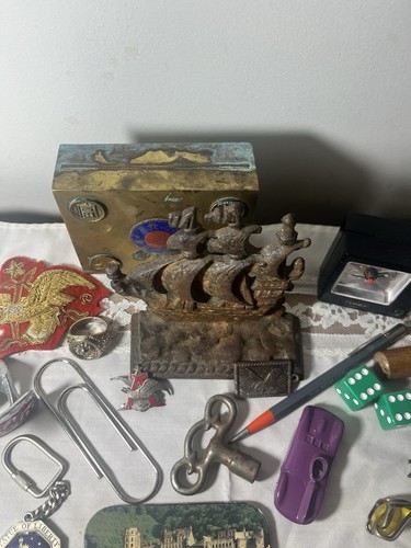 Random Trinket Item Lot Budweiser Patch, Coca-Cola, Hook, Toy Car, Dice, Timex - Picture 3 of 7