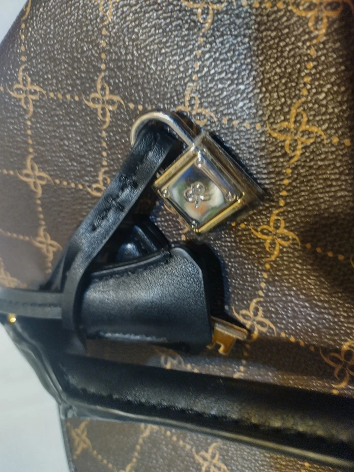 Nine West Brooklyn Jet Set Carryall marrom com alças de couro sintético preto novo sem etiquetas - Imagem 4 de 4