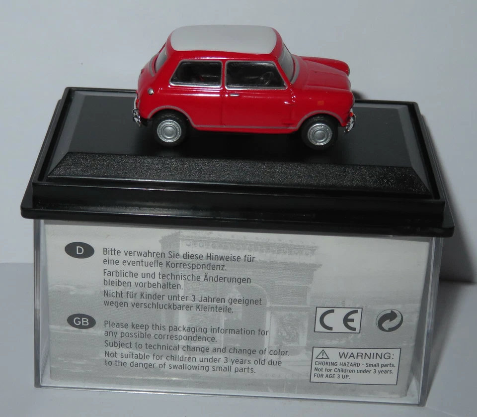 A Micro IN Metallo Die Cast Schuco Mini Cooper Rosso Tetto Bianco 1/72 IN Box - Immagine 3 di 4