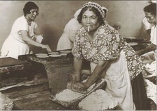 Mexicali Cocina Cantina Studio City CA Women Making Tortilla Smoking postcard RC