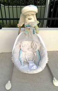 fisher price little lamb cradle n swing