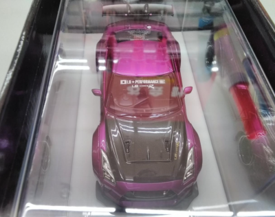 Make up LB007HF Liberty Walk LB Works Nissan GT-R 1.5 Candy Purple