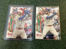 Bryce Harper Topps Holiday 2020 Base & Short Print lot of 2