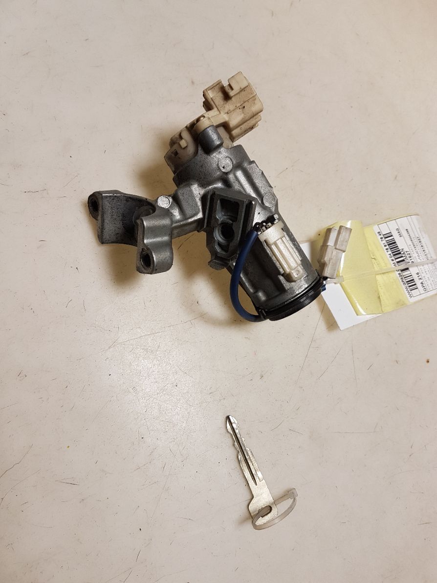 Neiman (barillet clé) - Toyota YARIS I PH.1 - 8445052010 