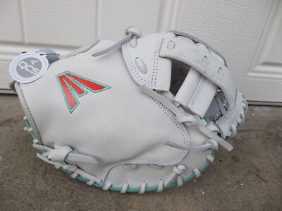 NWT EASTON 2025 JEN SCHRO THE RUDI CATCHER'S 34'' SOFTBALL GLOVE/MITT.