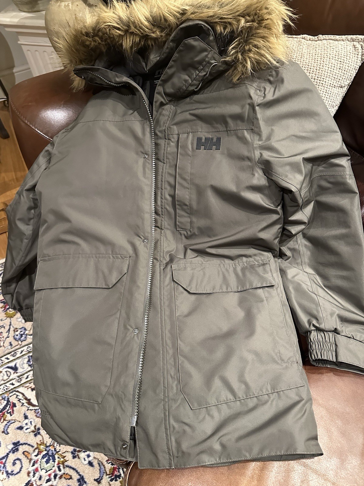Helly Hansen Men's Grey Hooded Parka Faux Fur Trim Insulated L Regular Zip
