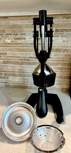 FK Commercial Cast Aluminum Black Lever Pull Citrus Press Juicer Manual Press