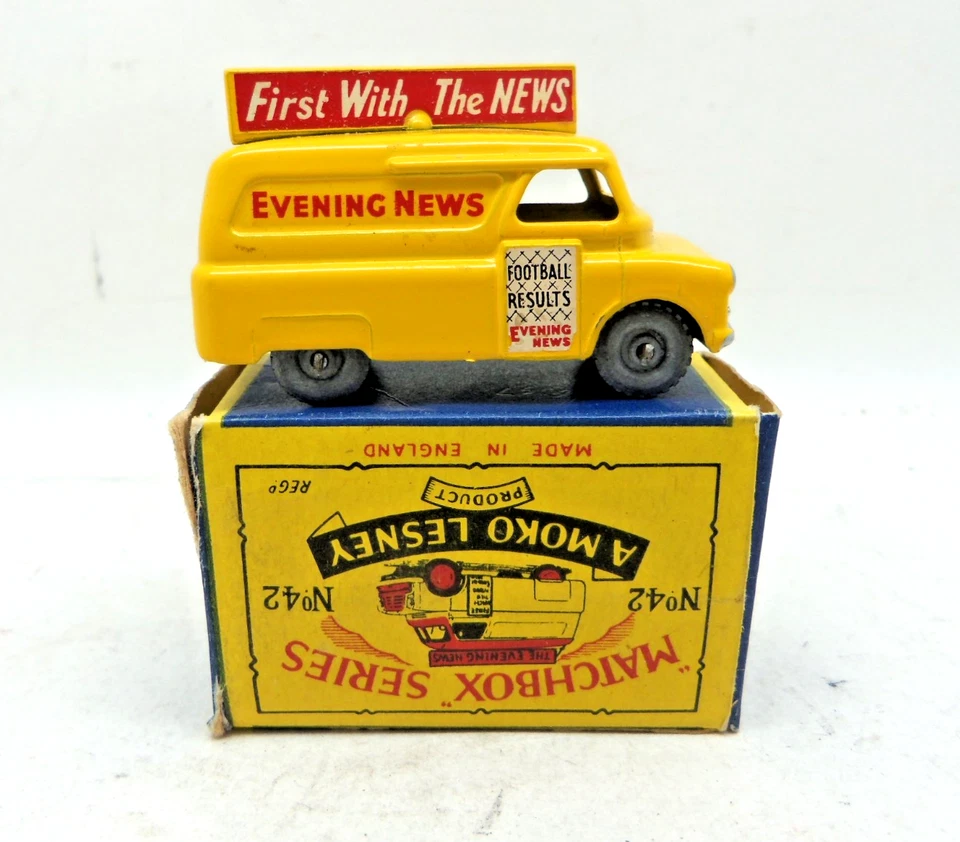 Matchbox  Lesney 42a Bedford Evening News Van, M.Wheels, MINT in GOOD BOX. - Image 2 of 4
