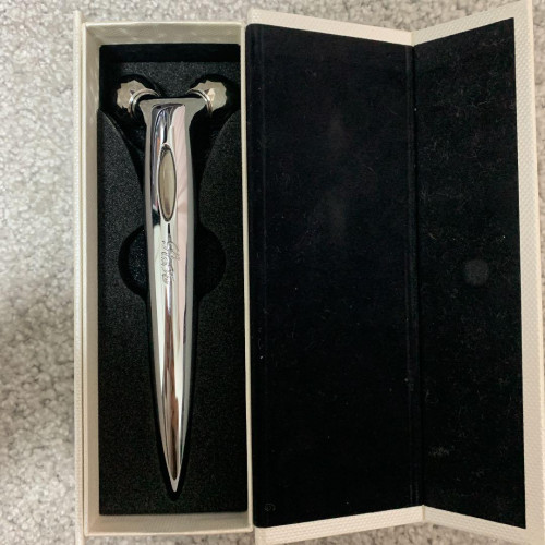 RF-SR2150B ReFa SCARAT MTG Platinum Beauty Facial Roller RF-SR2150B ReFa SCARAT MTG Platinum Beauty Facial Roller