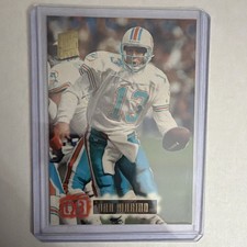Topps 1994 Stadium Club Dan Marino #200 Miami Dolphins NFL Topps Skills Ratings