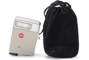 [値下げ]ライカ CFフラッシュ ミニラックスズーム用 ライカ ミニルックス、CM (ズーム)｜買取価格上昇中のライカの