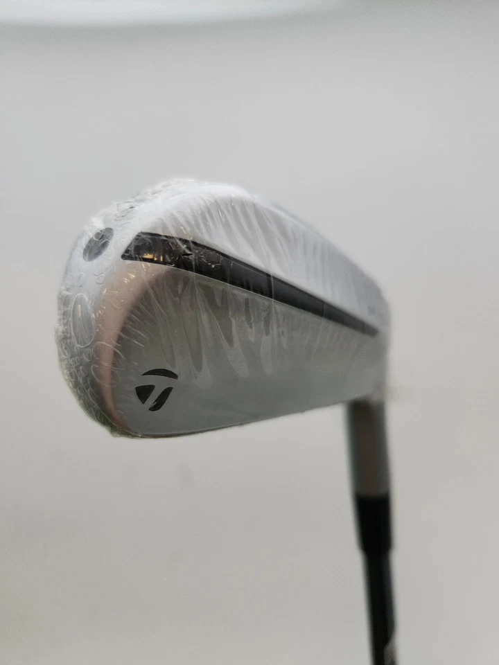 NEW 2024 TAYLORMADE P-DHY UTILITY IRON 18* STIFF UST RECOIL DART 90 BRANDNEW - Image 2 of 4