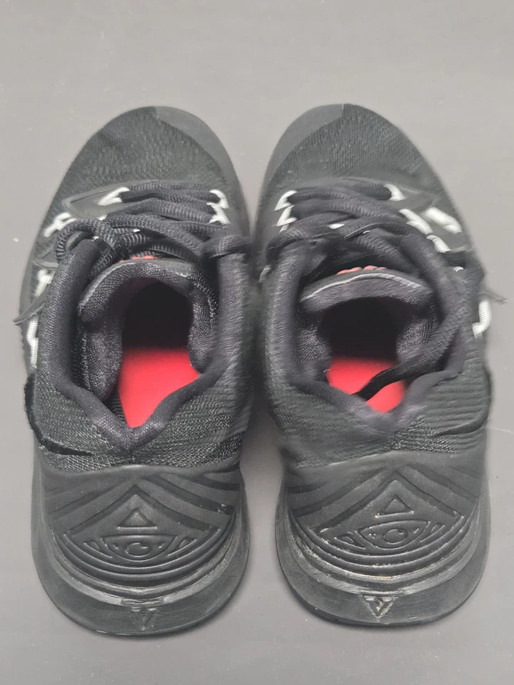 NIKE Kyrie Irving 5 GS выведен AQ2456-016 черный молодежный размер 7Y баскетбольные кроссовки - Изображение 2 из 4