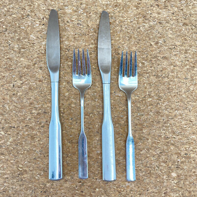 Oneida Deluxe ANTARES 4 Pcs Salad Fork and Dinner Knife Stainless Steel Flatware