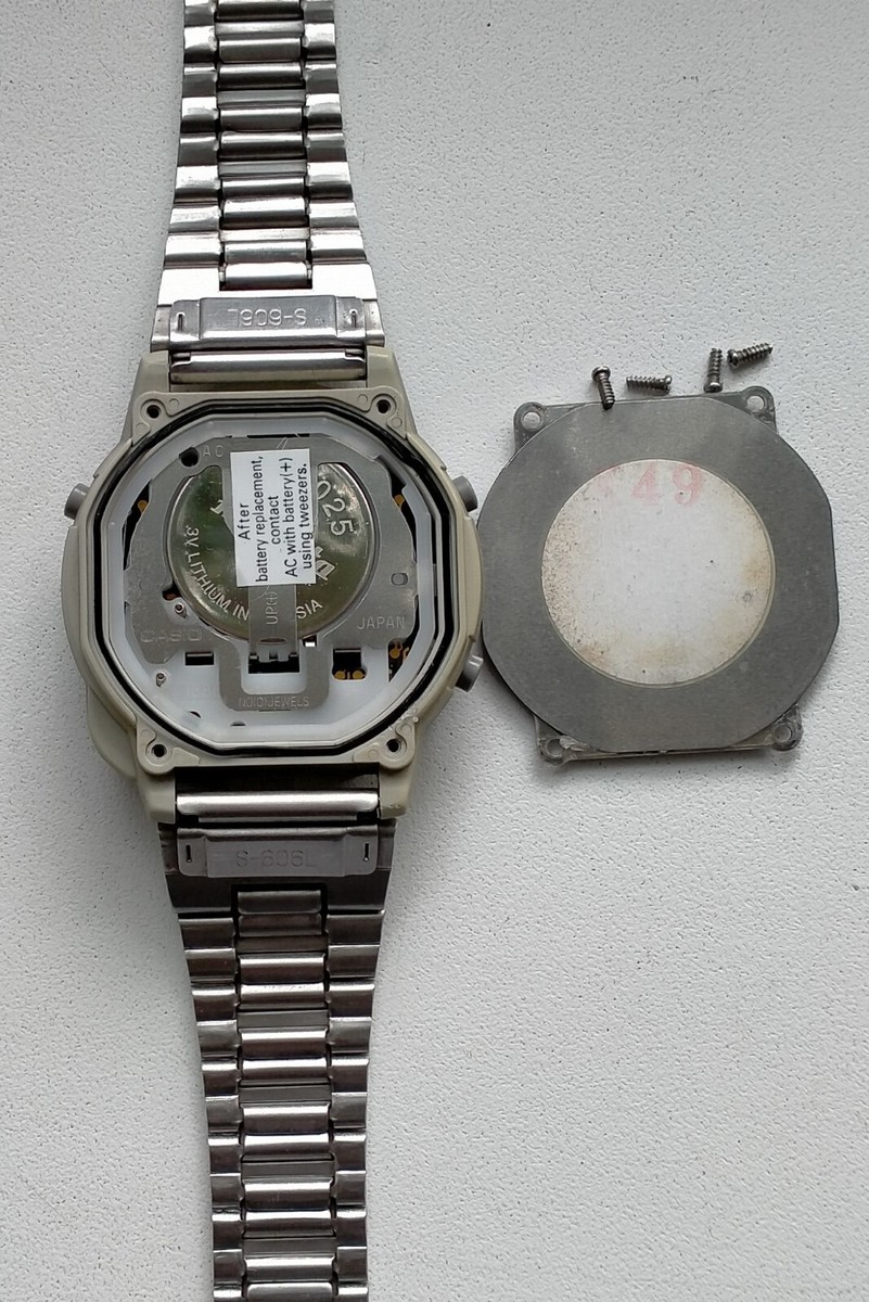 Casio A V1 1588 Easy Rec Alarm Chronograph Original Japan Casio A V1 1588 Easy Rec Alarm Chronograph Original Japan