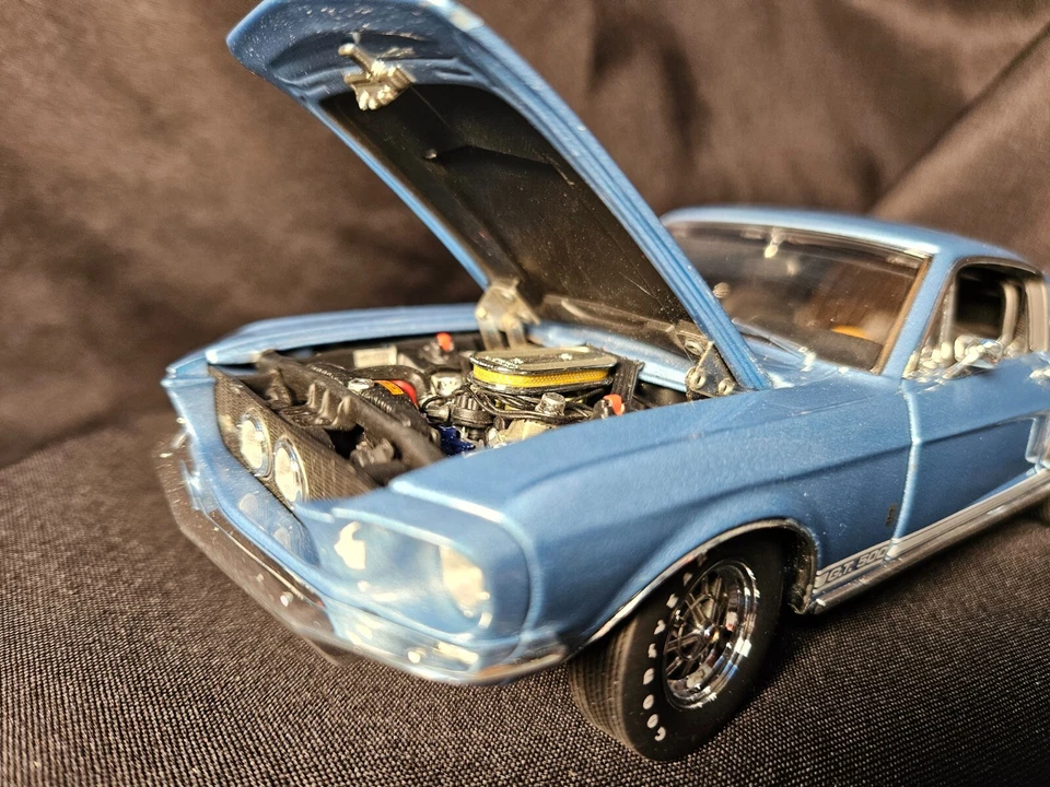 GMP 1967 Ford Shelby GT500 Blue 1:24 Scale Inv. #3954 - Image 3 of 4