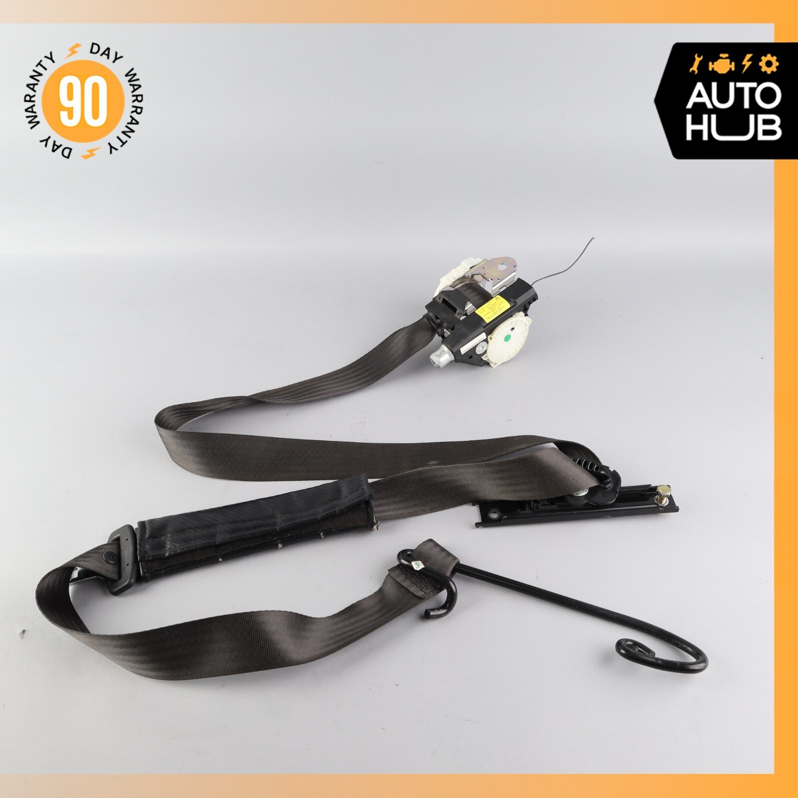 08-19 Maserati GranTurismo M145 Front Right Side Seat Belt Black OEM