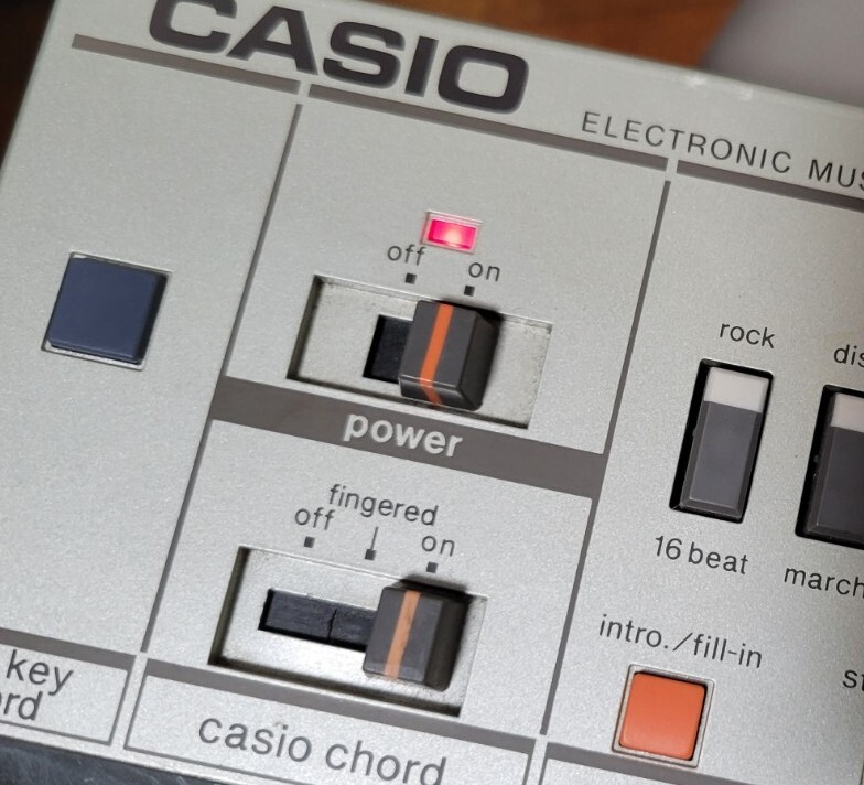 WORKING! Casio Casiotone MT-85 Portable Synthesizer Keyboard