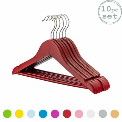 Rote Kleiderbügel