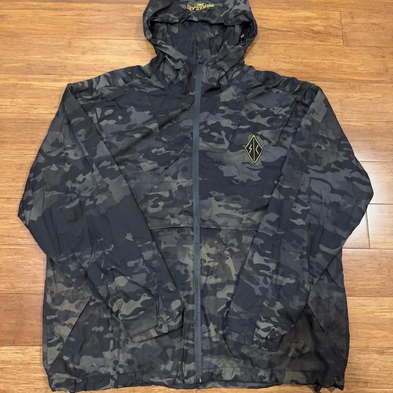 RARE QILO X IRREGULARS retro windbreaker multicam dark green camouflage image 1