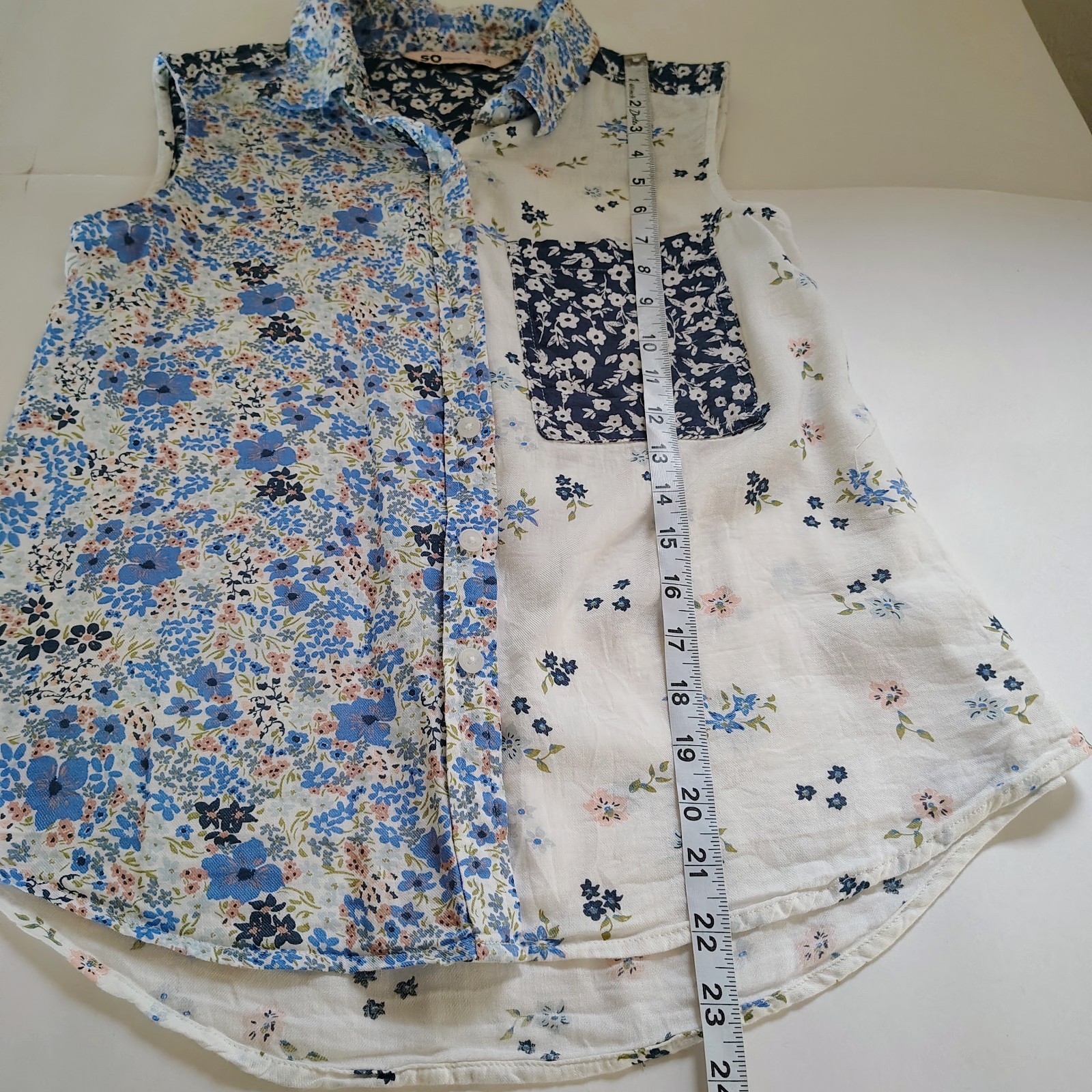 SO Floral Patchwork Sleeveless Button Up Blouse S… - image 11