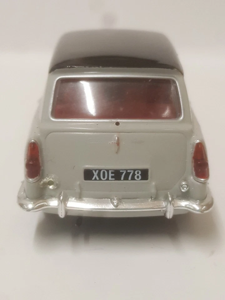 1/43 Austin (INNOCENTI) A40 - 1960 - VANGUARDS - Immagine 4 di 4