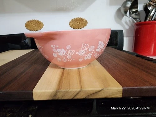 Pyrex Pink Gooseberry Cinderella Bowl #442,  1.5  Quart Vintage