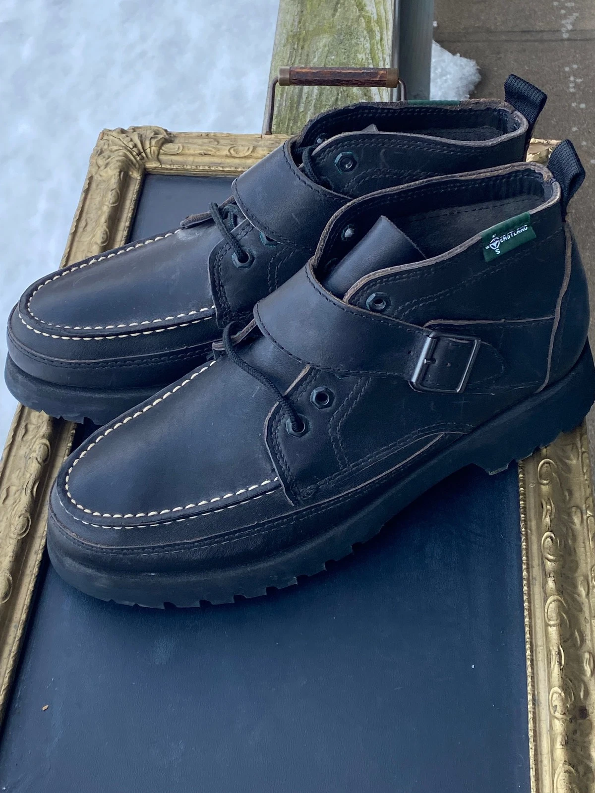 NOS Unworn Vtg. Mens Eastland Maine Black Leather Buckle Camp Boots 11.5D Vibram
Opens in a new wind
