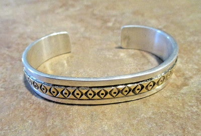 GEM !!  Vintage Navajo Sterling Silver 14K GOLD STAMPED DESIGN Bracelet Signed
