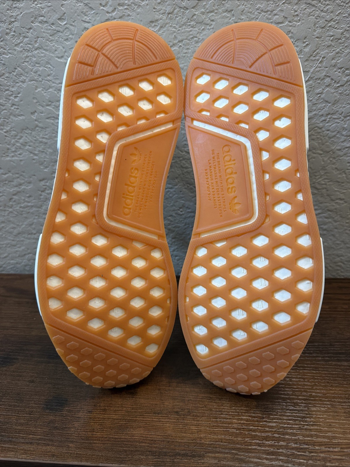Size 9.5 - adidas NMD_R1 Originals Primeblue White Gum Bottom GZ9260 image 4