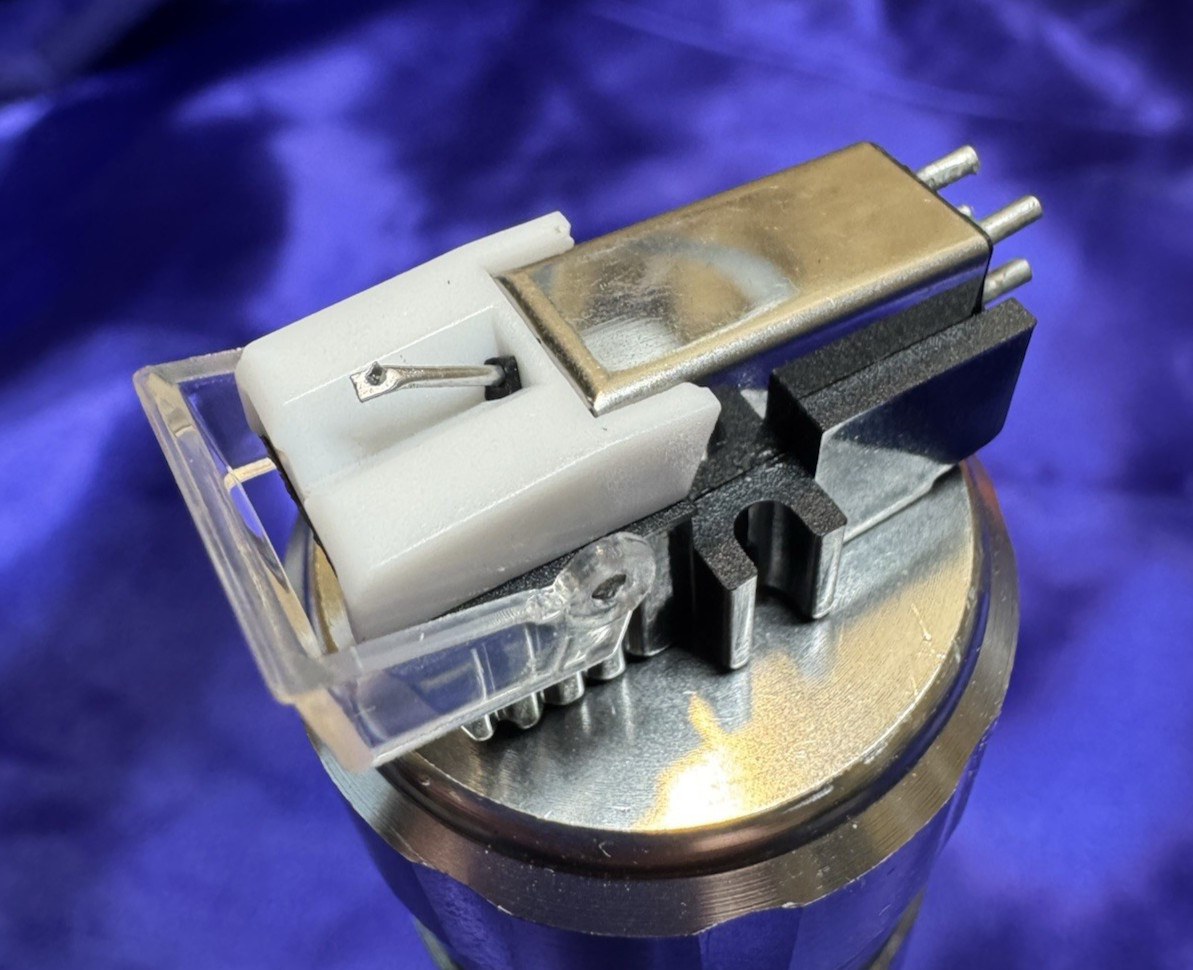 HIGH QUALITY/OUTPUT OEM PHONO CARTRIDGE Replaces ANY 1/2" Mount READ-FREEBIES!!!