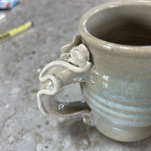 2 Vintage Studio Art Pottery Coffee Mugs Cups Mice Mouse Handle Signed Paldino - Picture 5 of 17
