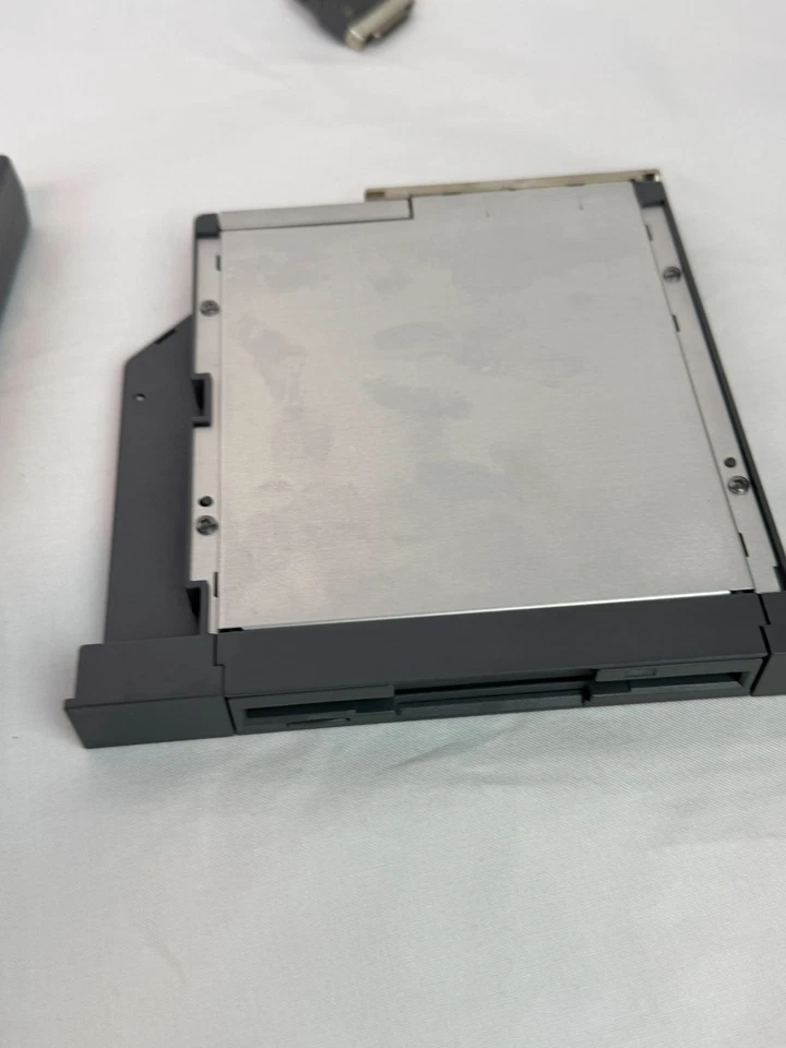 Toshiba 3.5" External Floppy Disk Drive + FDD Attachment Case Japan – Vintage - Image 2 of 4