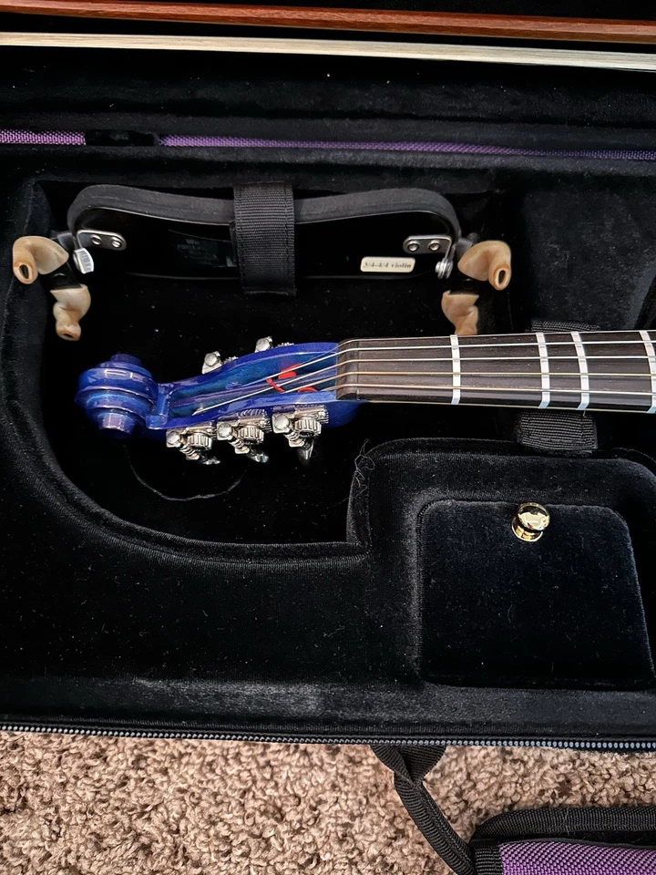 Yamaha EV-205 5-String Electric Violin (RARE Blue Model) w/ Travel Bag & 2 Bows - Image 4 of 4