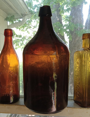 CRUDE WHITTLED 3 PC MOLD BLOWN RED AMBER STODDARD SMALL DEMIJOHN 1860s NICE!