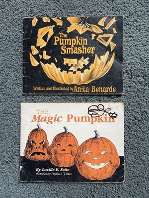 LOT of 2 VINTAGE Halloween THE MAGIC PUMPKIN Books THE PUMPKIN SMASHER Fall