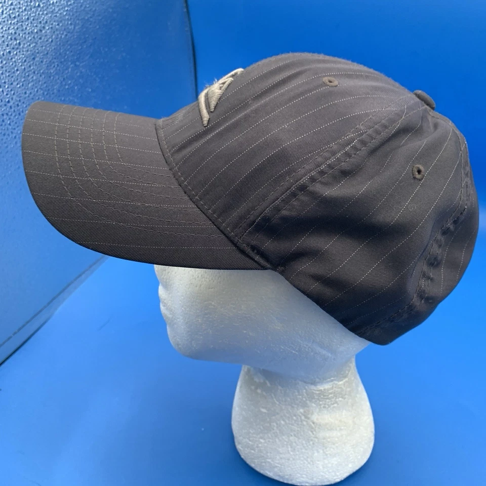 Gorra ajustada de malla trasera de camionero Quiksilver Collection OSFM Foto 2 de 4