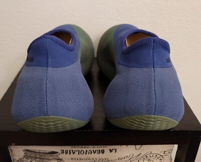 Yeezy Knit Runner Faded Azure - Size 8.5 M New With Box NWB  display picture 1