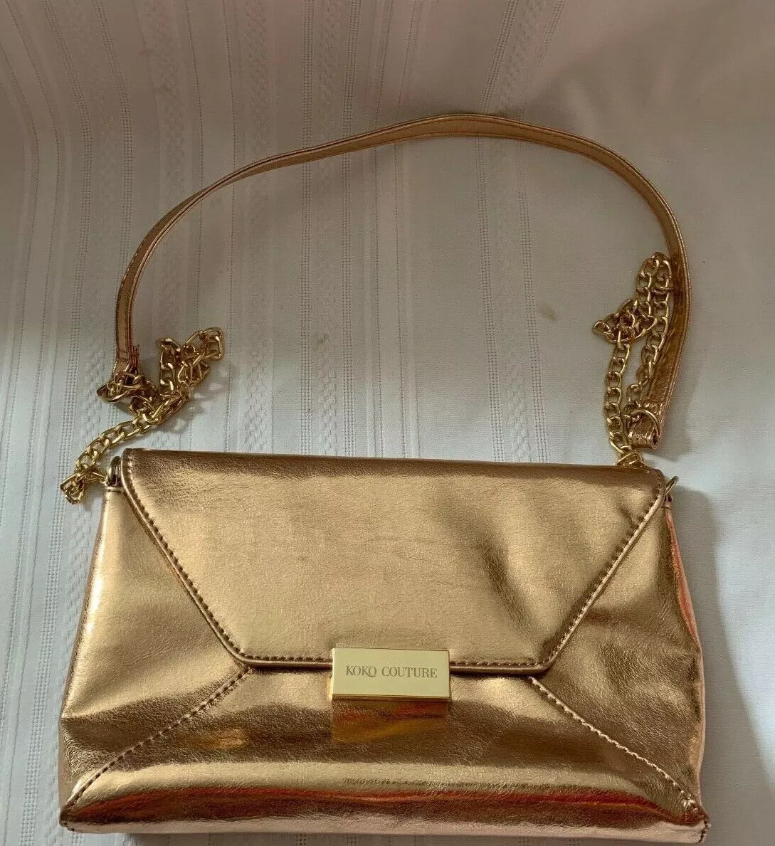 Chain link hotsell crossbody bag