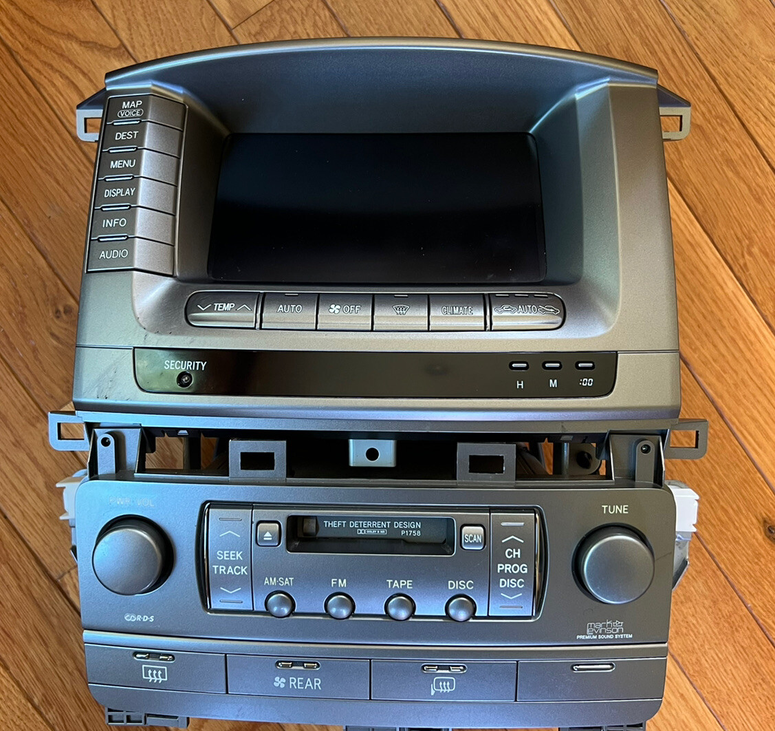 2004-2007 LEXUS LX470 GPS NAVIGATION MULTI-DISPLAY TAPE PLAYER A/C