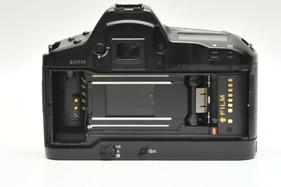 Canon EOS-1N 35mm single lens reflex (SLR) camera body 220668 | eBay