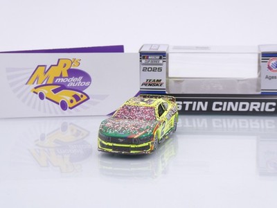 Lionel Racing WX22565MENAEJ # Ford NASCAR 2025 Austin Cindric - Menards Win 1:64