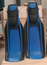 US Divers Blast Fins Size SMALL Scuba Snorkel Flippers Need Straps Used